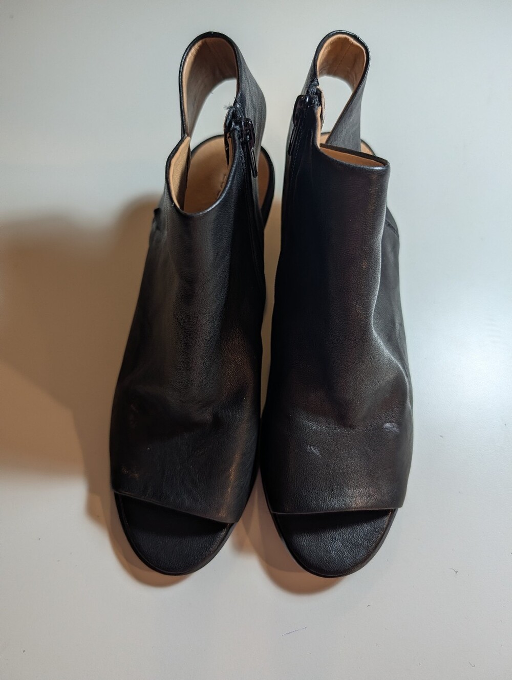 Lucky Brand Woman's 10W Baaka Black Leather Peep-Toe Slingback Heels